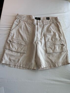 RedHead Men's Khaki Hiking Cargo Shorts Sz 38